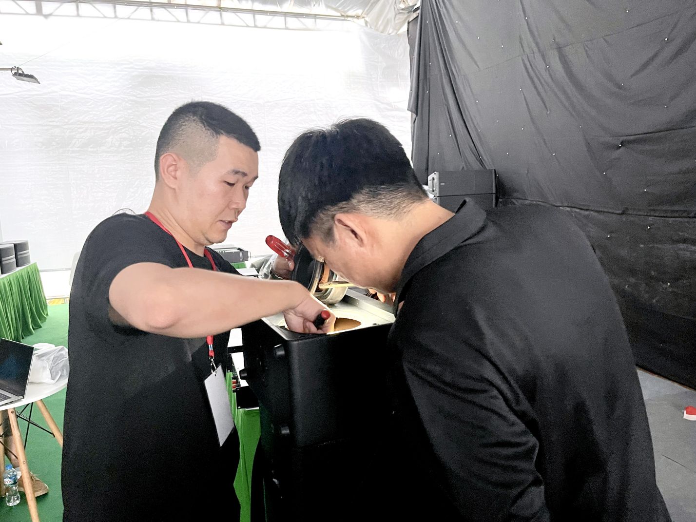 中文字幕日韩精品无码内射