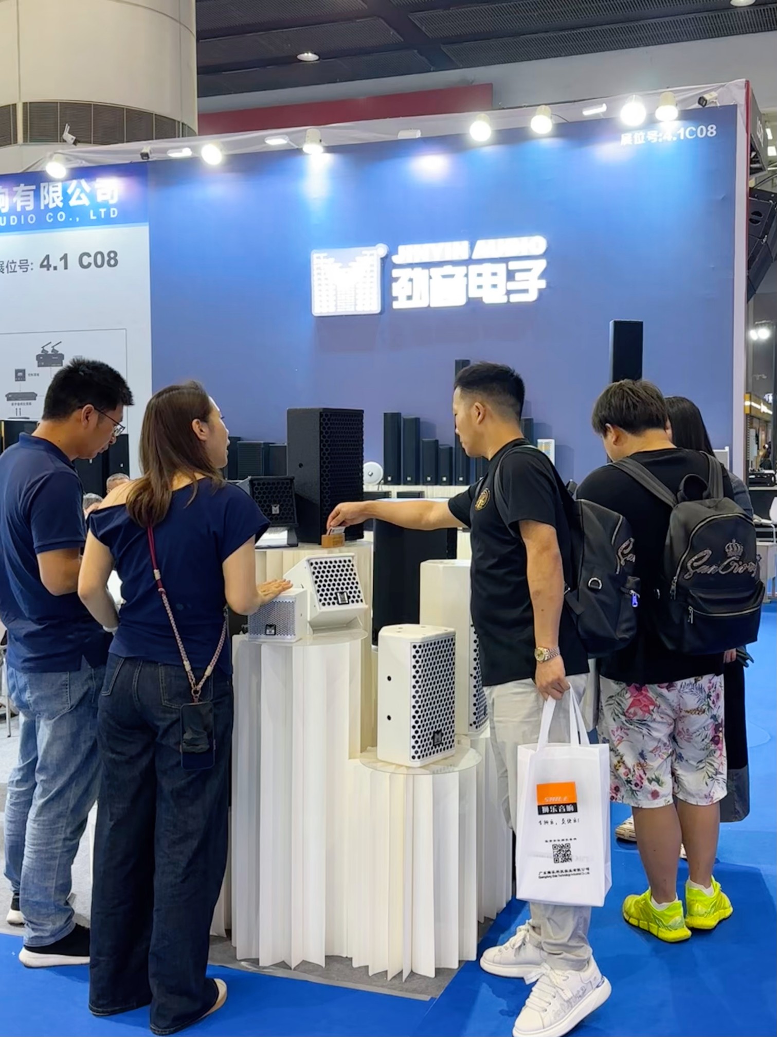 中文字幕日韩精品无码内射